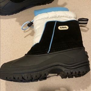 Georgie totes women’s snow waterproof boots